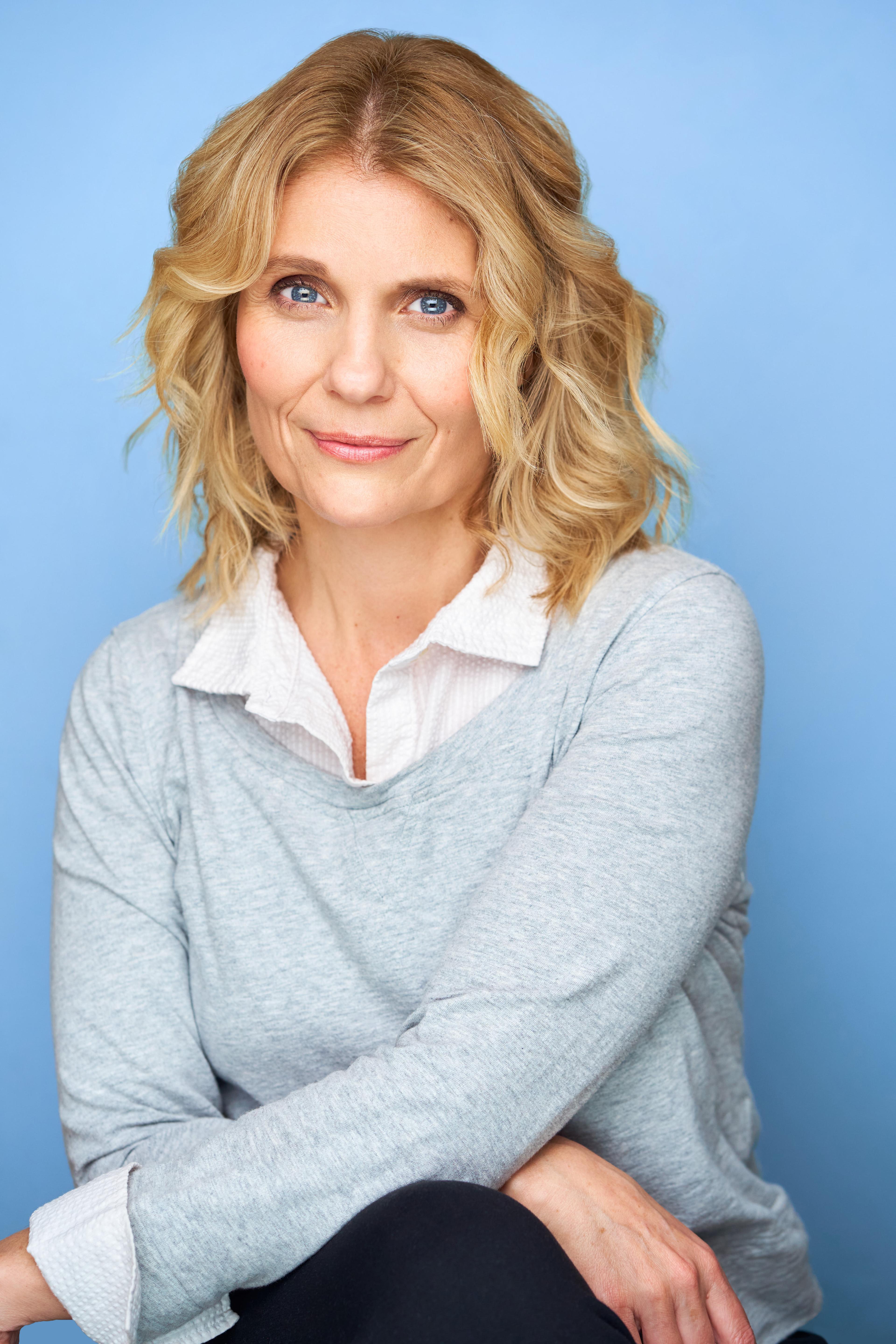 Alison Bartlett image