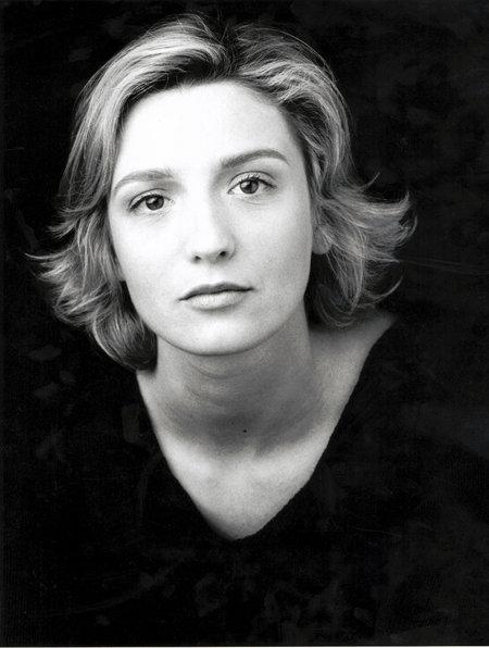 Beatriz Batarda image