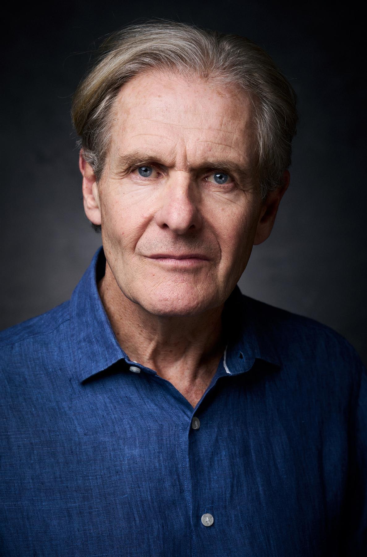 Robert Bathurst image