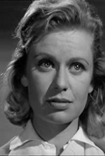 Sally Bazely image