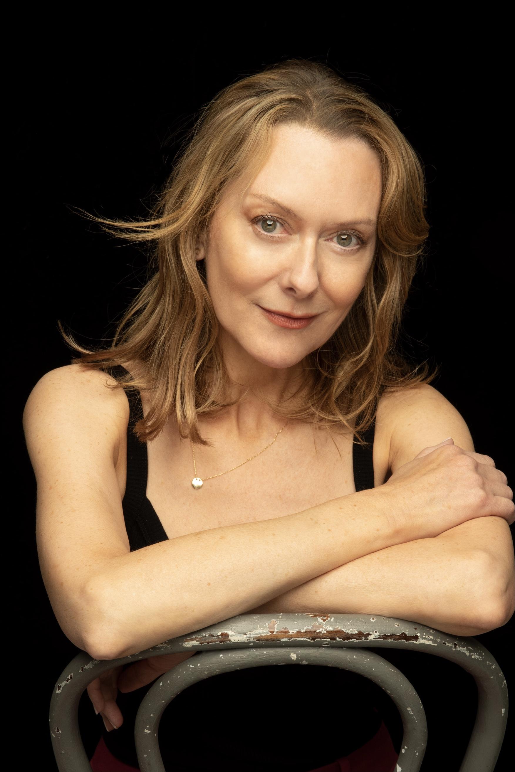 Cathy Belton image