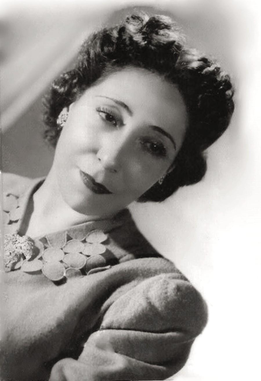 Amalia Bernabé image