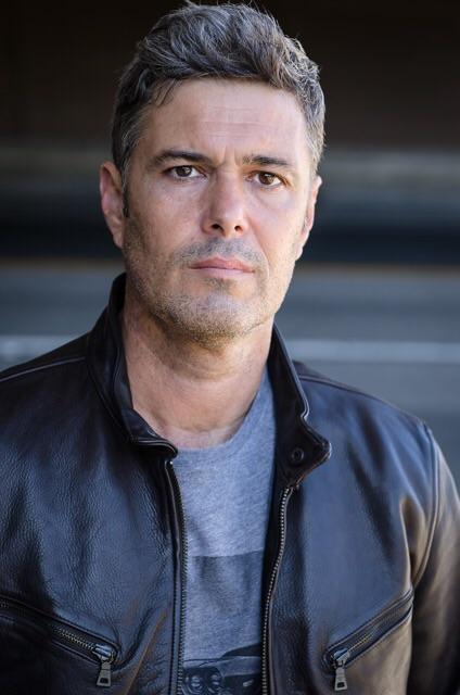 Carlos Bernard image