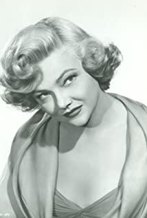 Valerie Bettis image