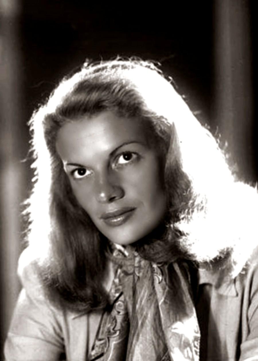 Beba Bidart image