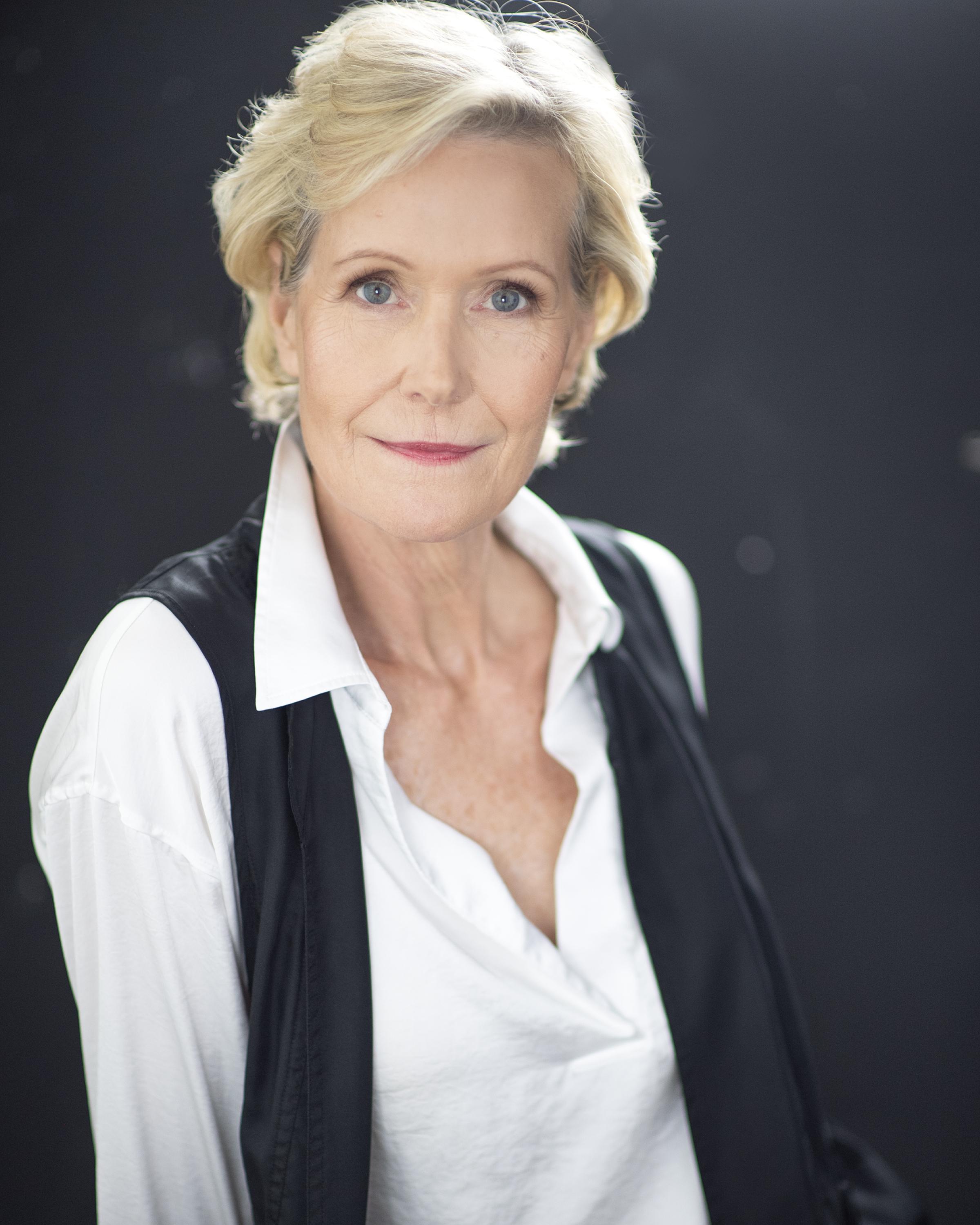 Barbara Bingham image