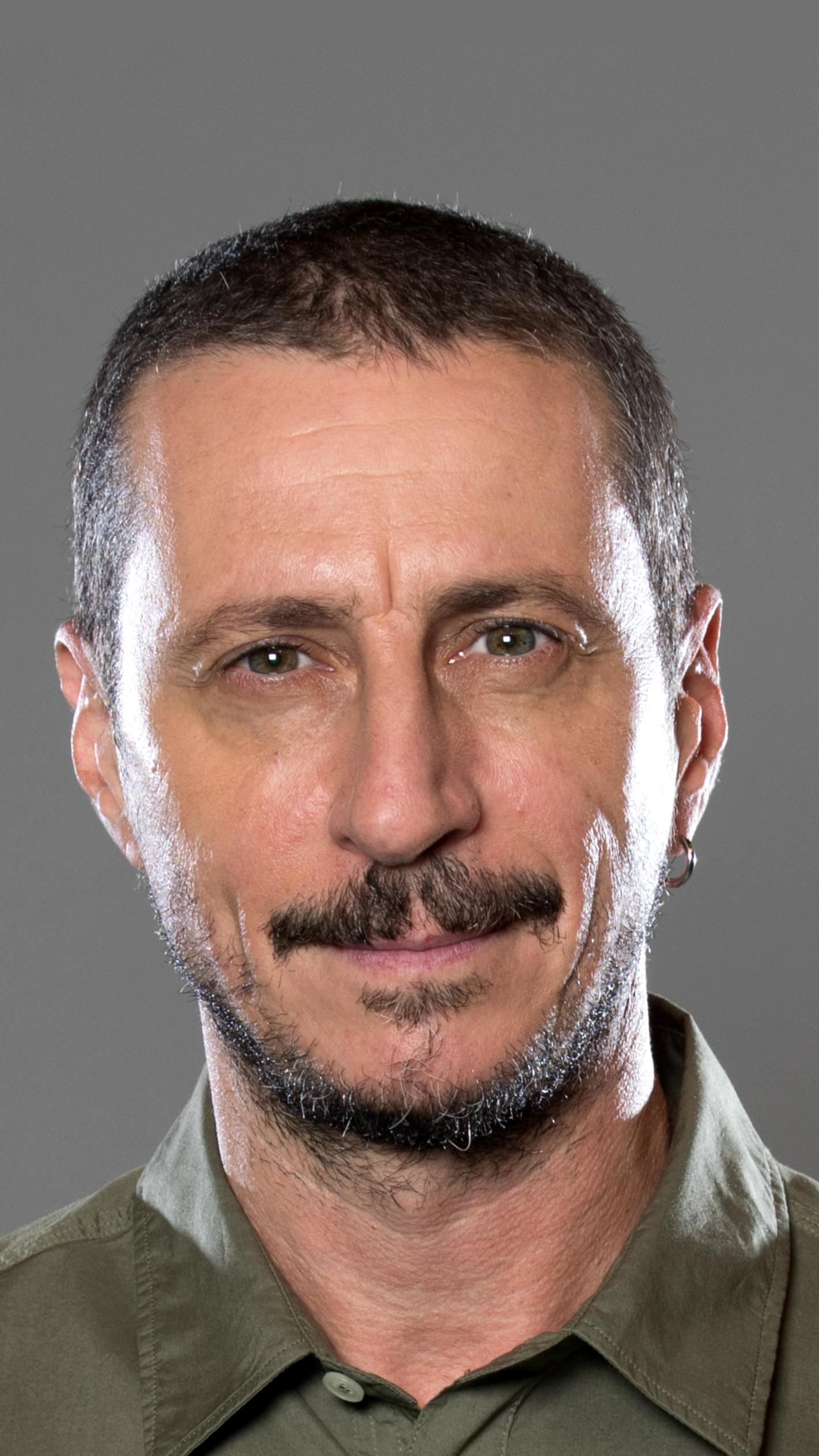 Luca Bizzarri image