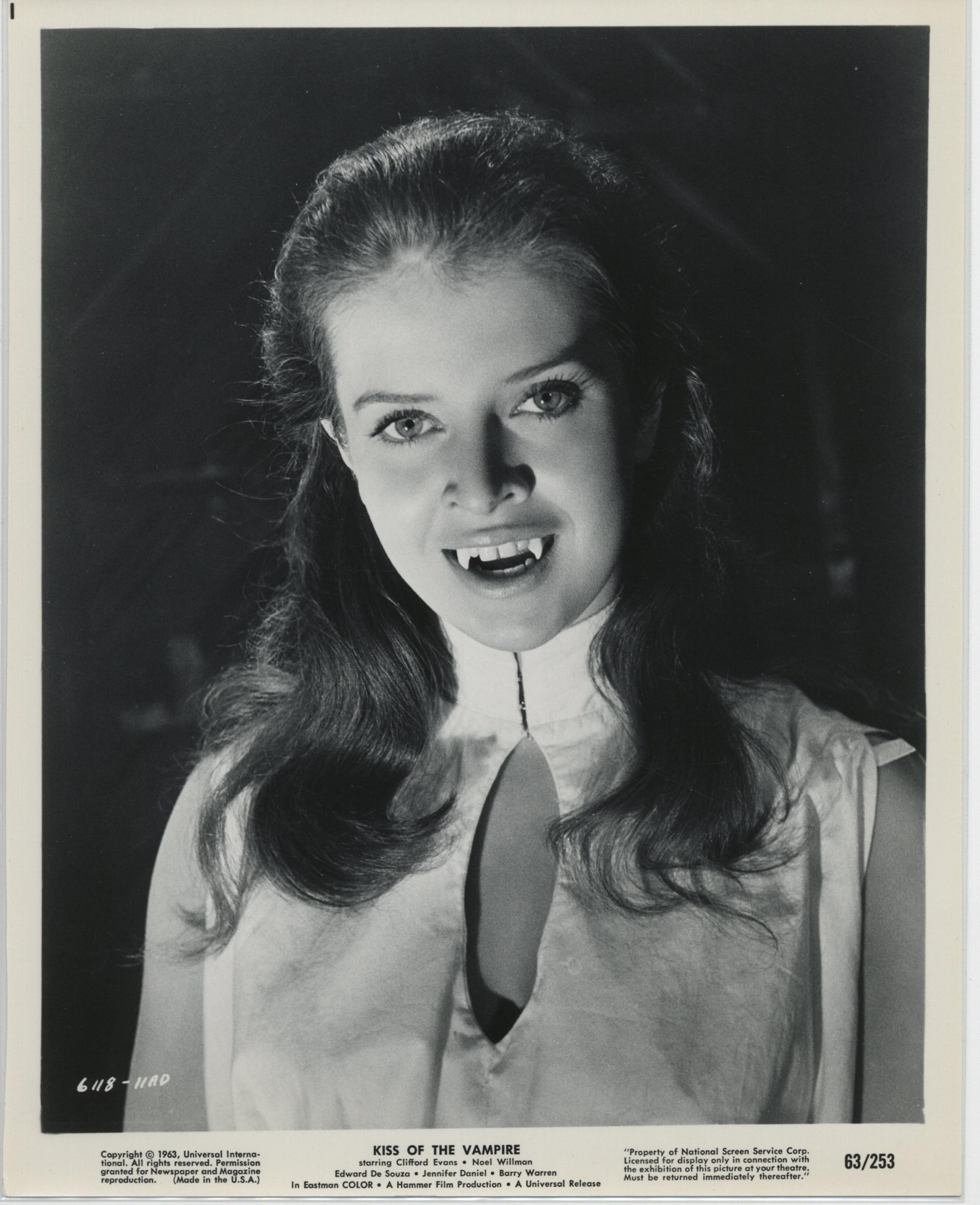 Isobel Black image