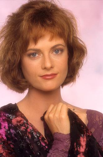 Lisa Blount image
