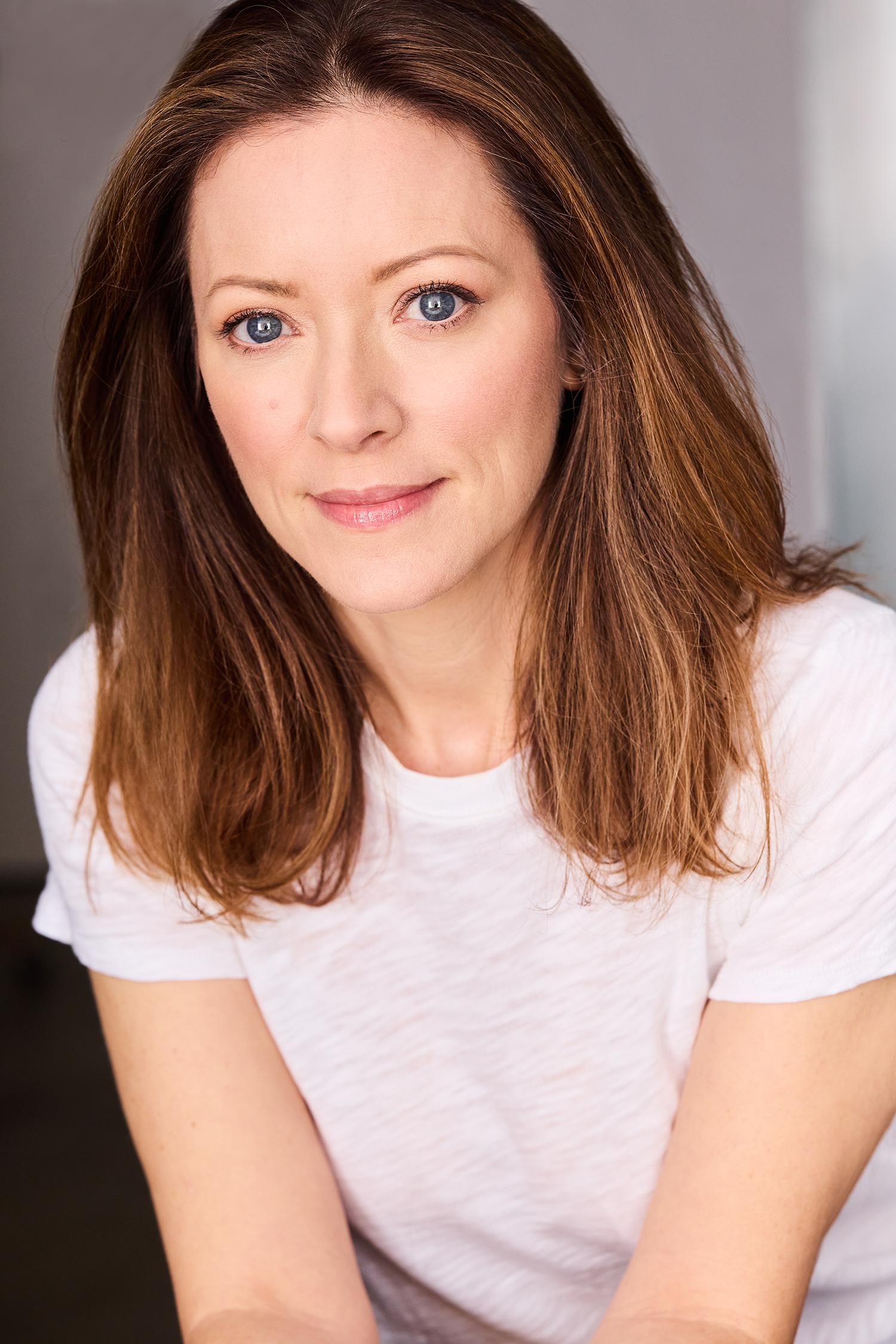 Elizabeth Bogush image