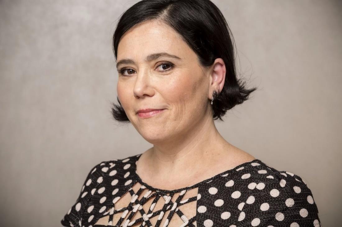 Alex Borstein image
