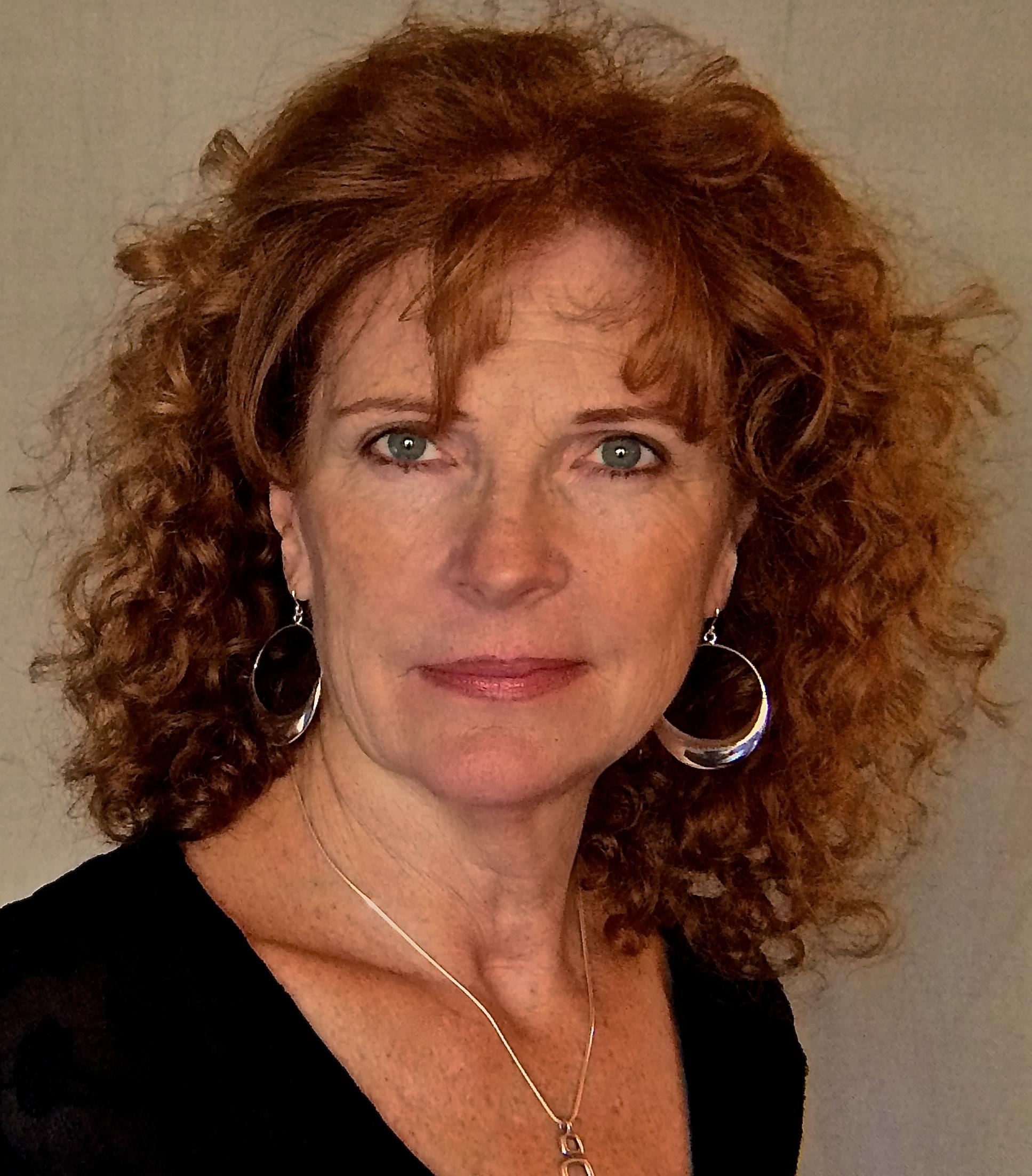 Sara Botsford image