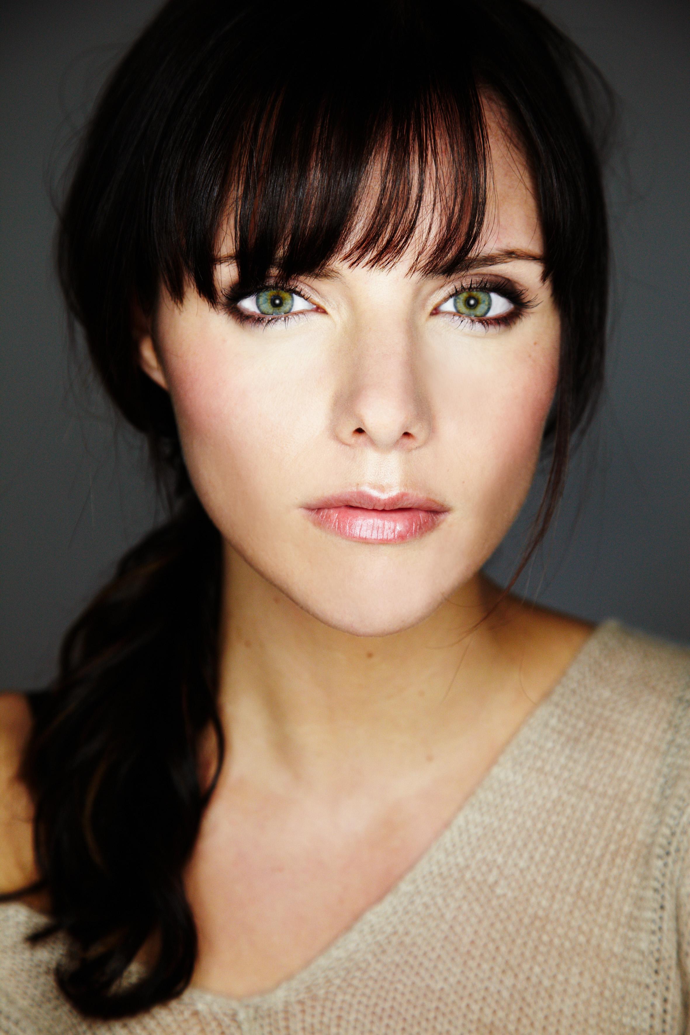 Ella Bowman image