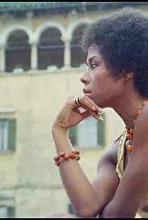 Carla Brait image