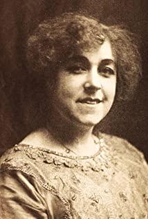 Lily Branscombe image