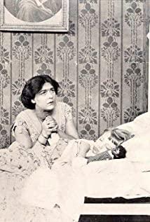 Lottie Briscoe image