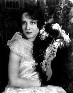 Betty Bronson image
