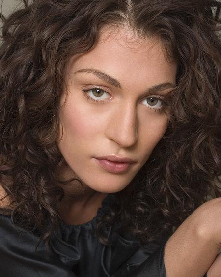 Maria Brooks image