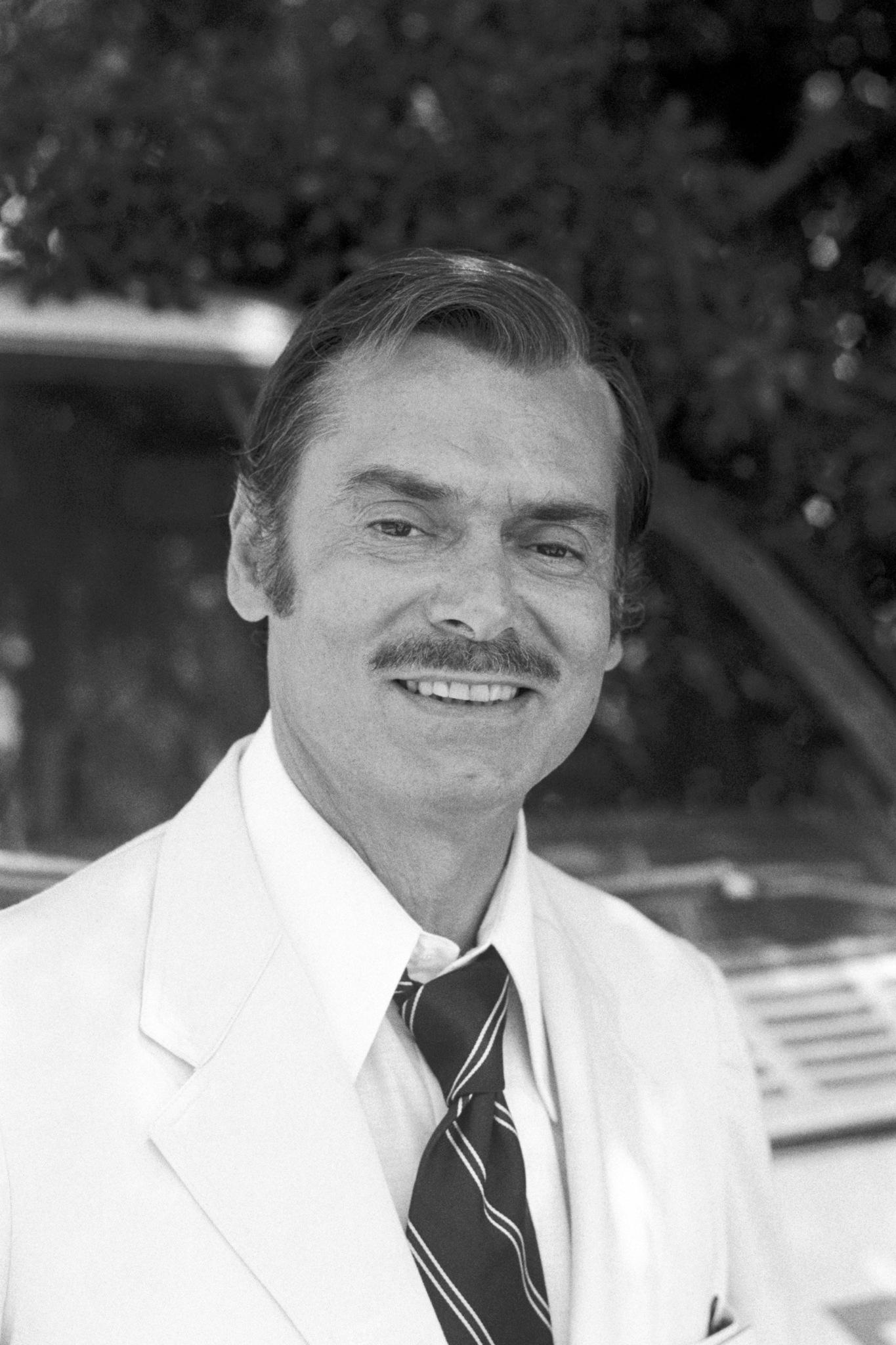 Martin E. Brooks image