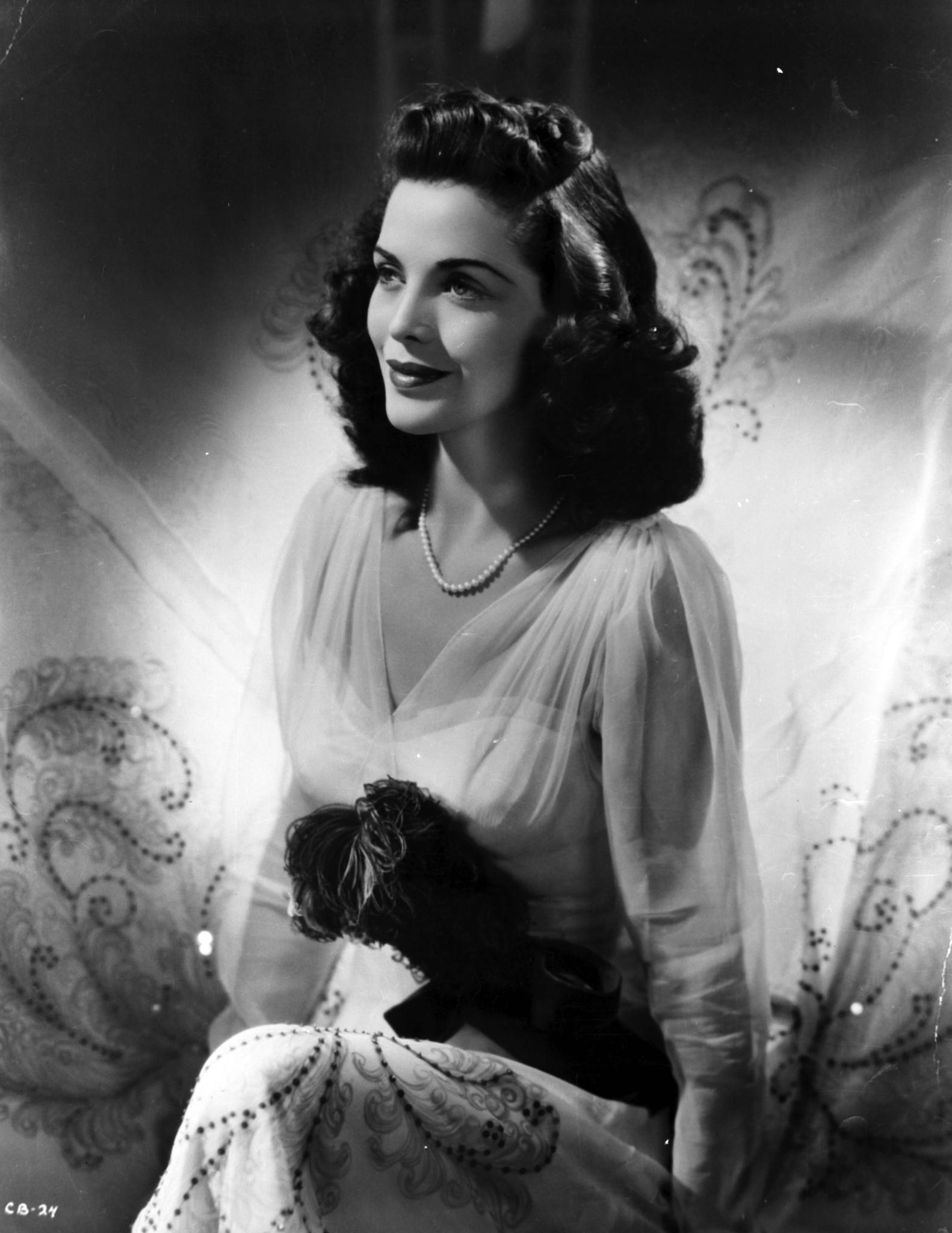 Carol Bruce image