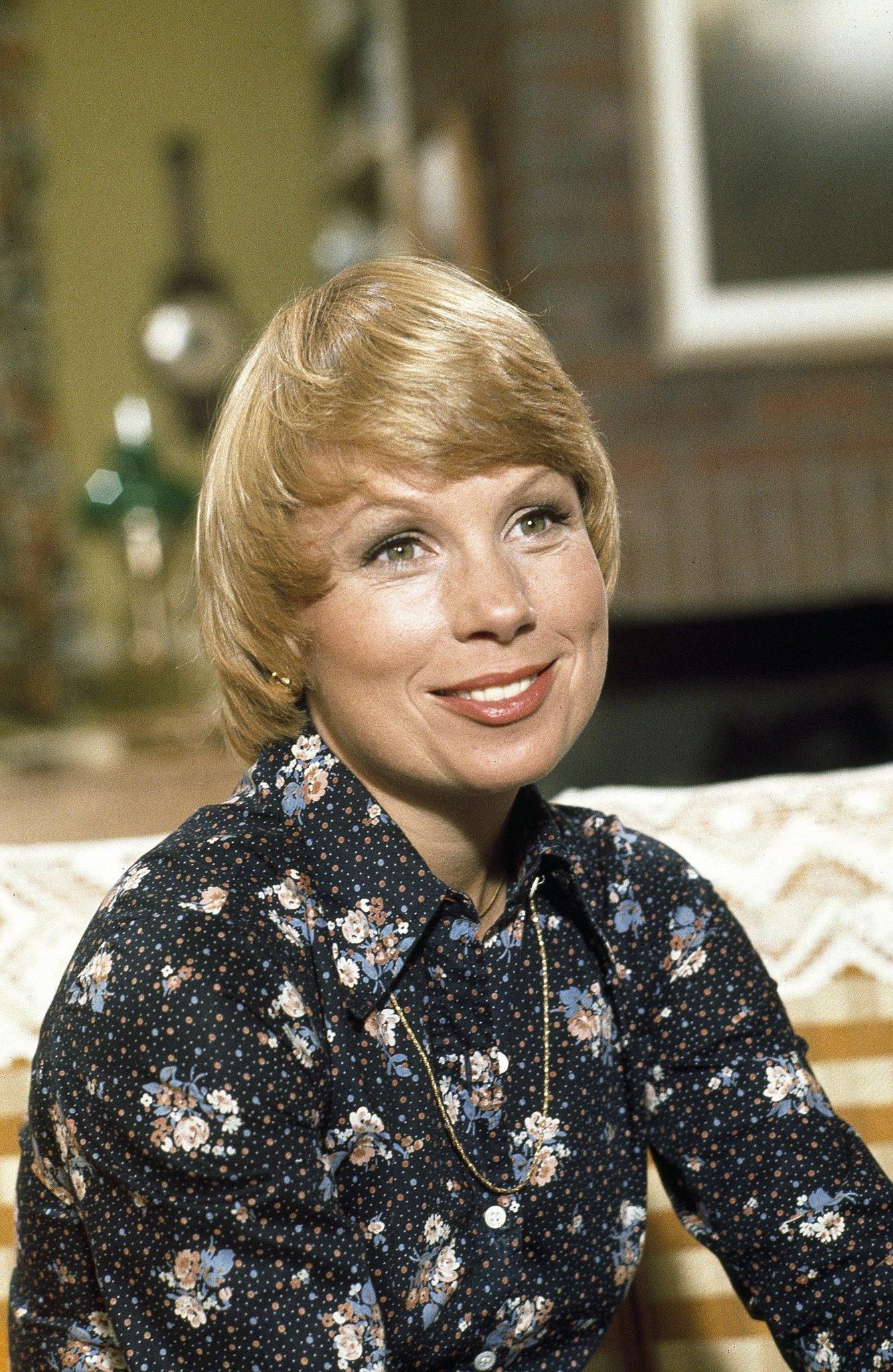 Joyce Bulifant image