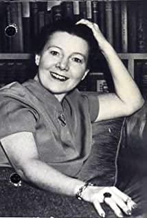 Nellie Burt image
