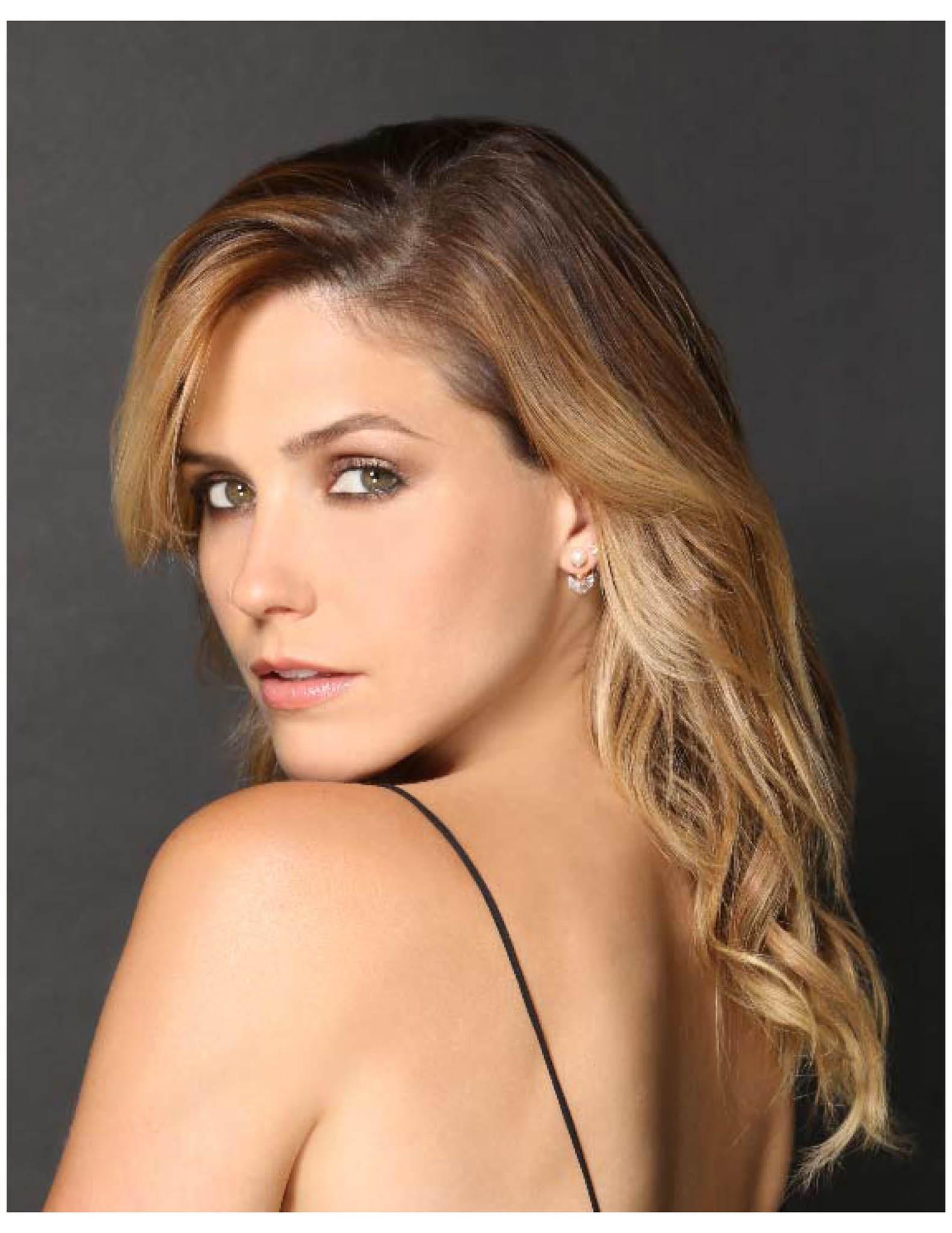 Sophia Bush image