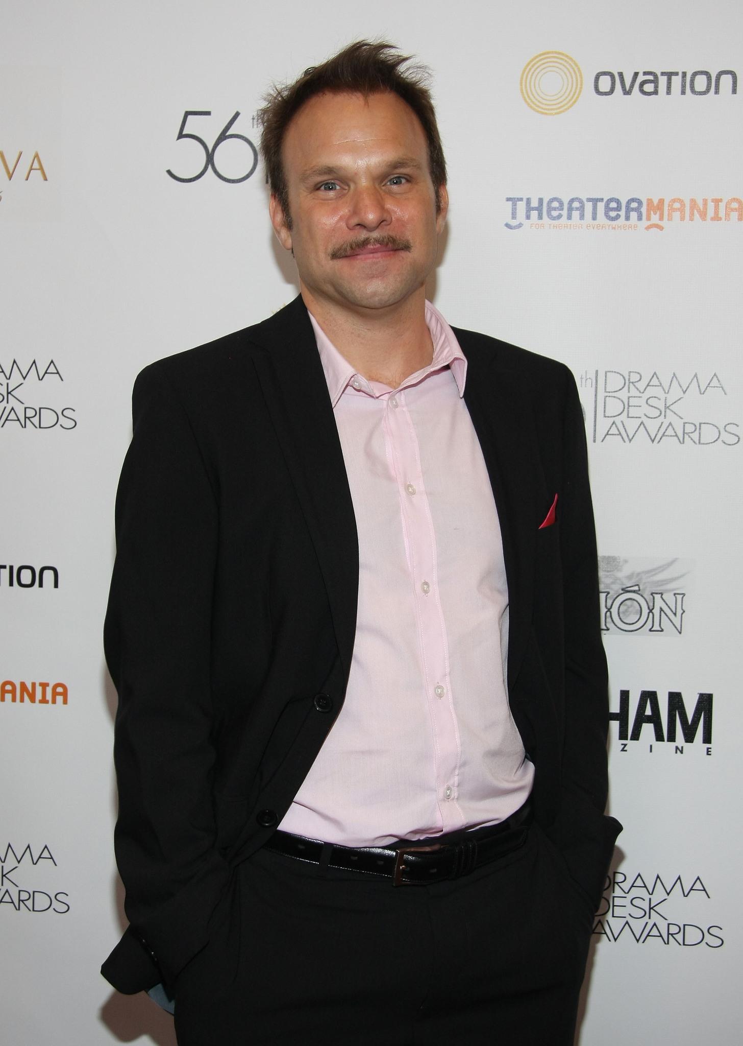 Norbert Leo Butz image