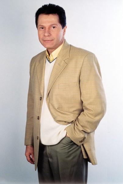 Flavio Caballero image