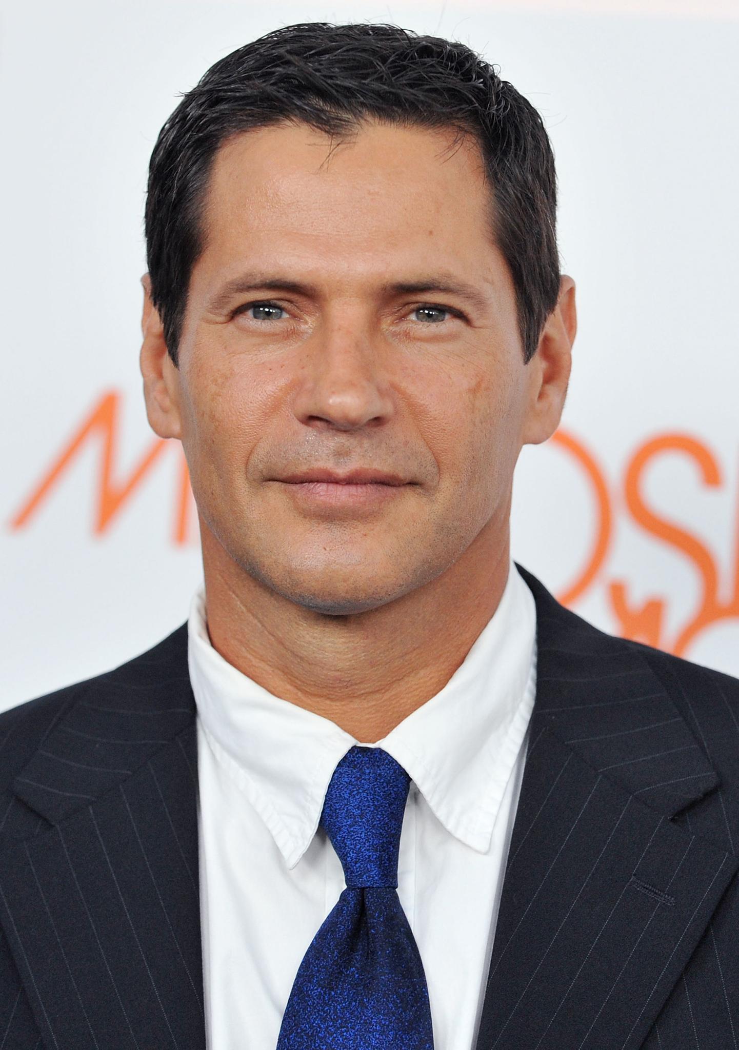 Thomas Calabro image