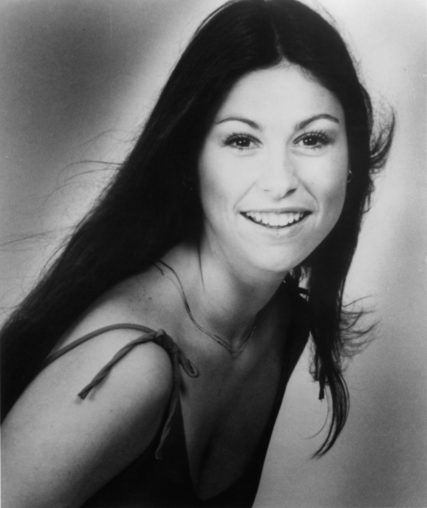 Diana Canova image