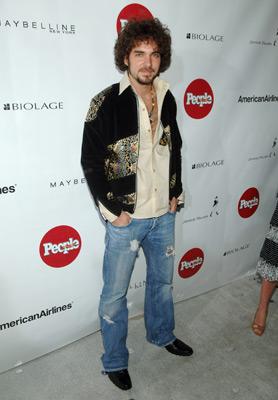 Manolo Cardona image