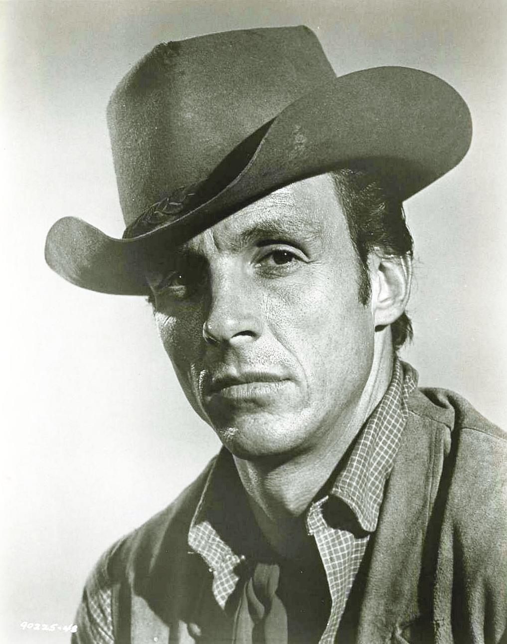 Michael Carr image
