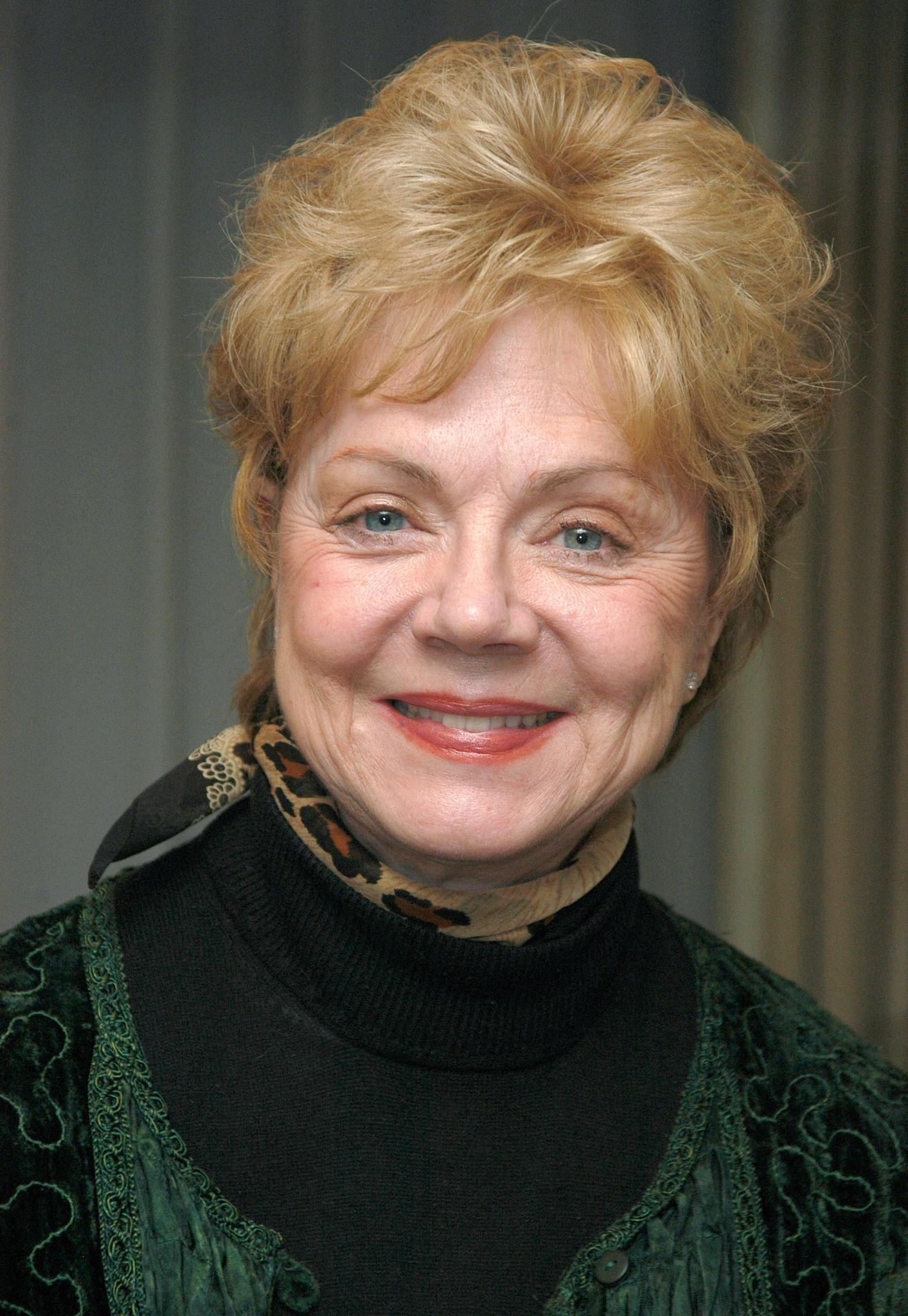 Janet Carroll image