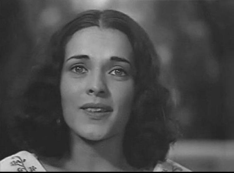 Delia Casanova image