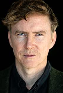 Julian Casey image