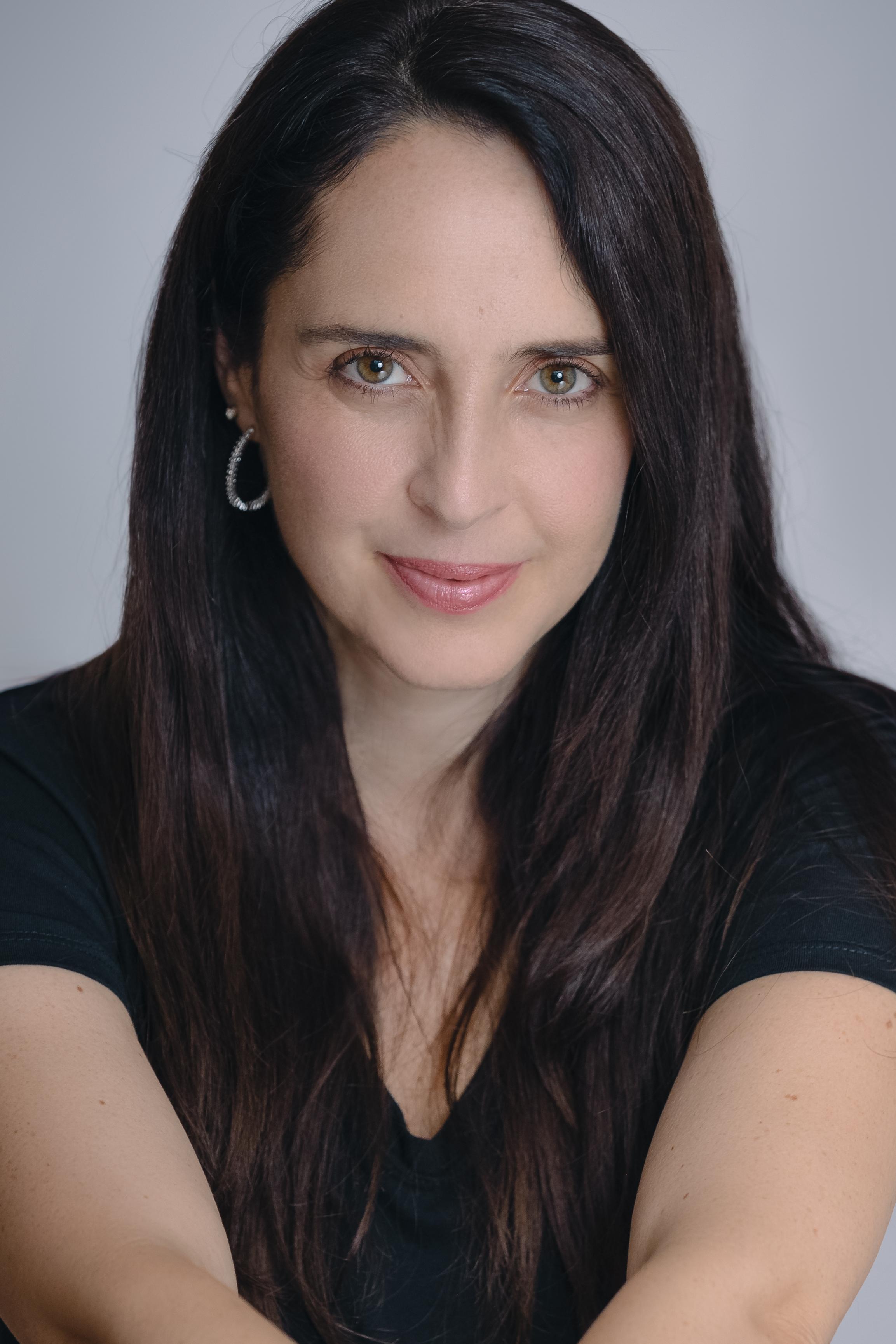 Irán Castillo image