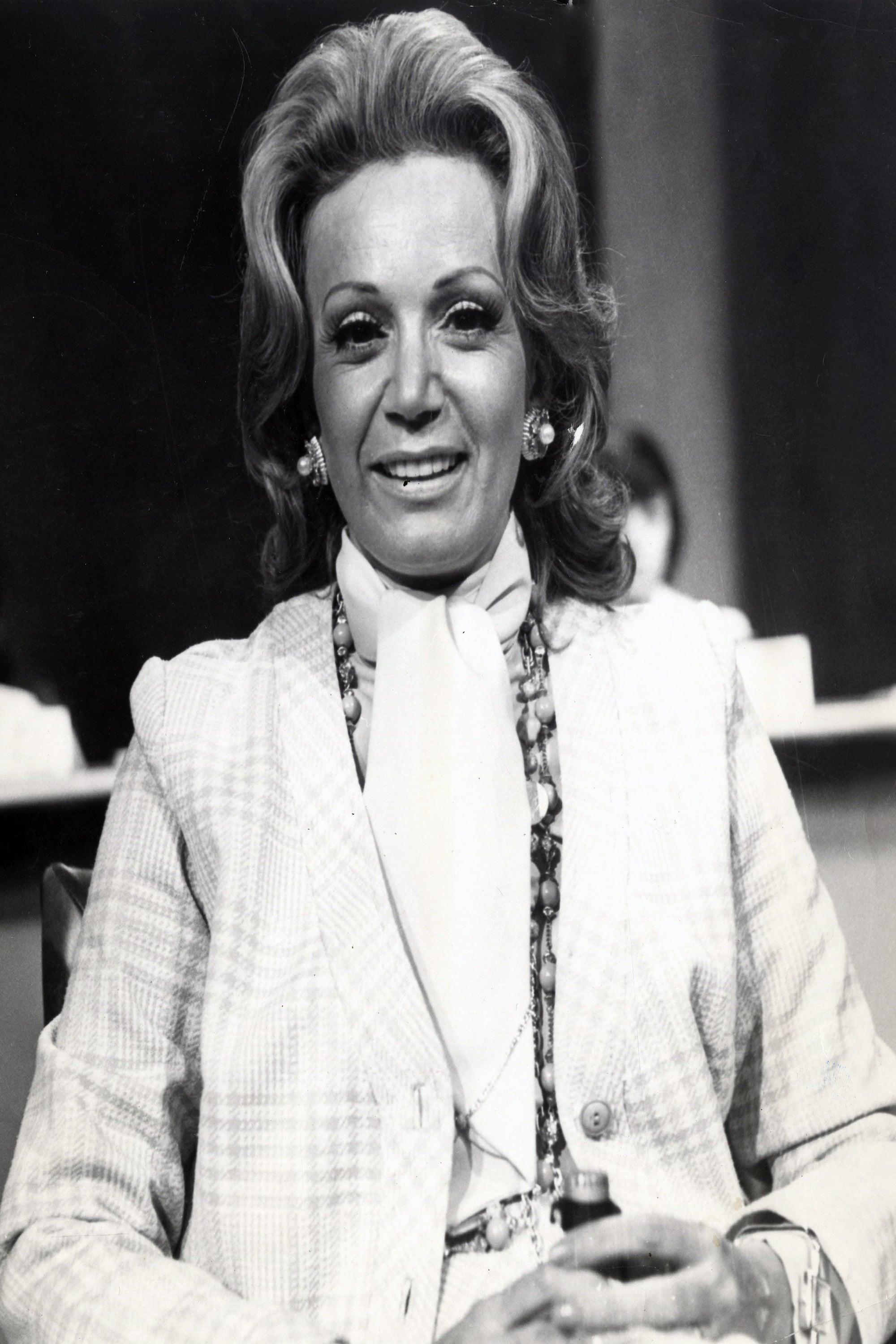 Chela Castro image