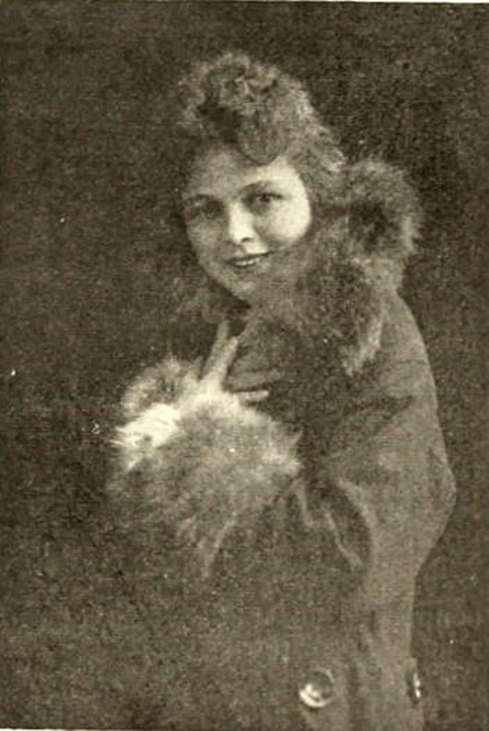 Helene Chadwick image