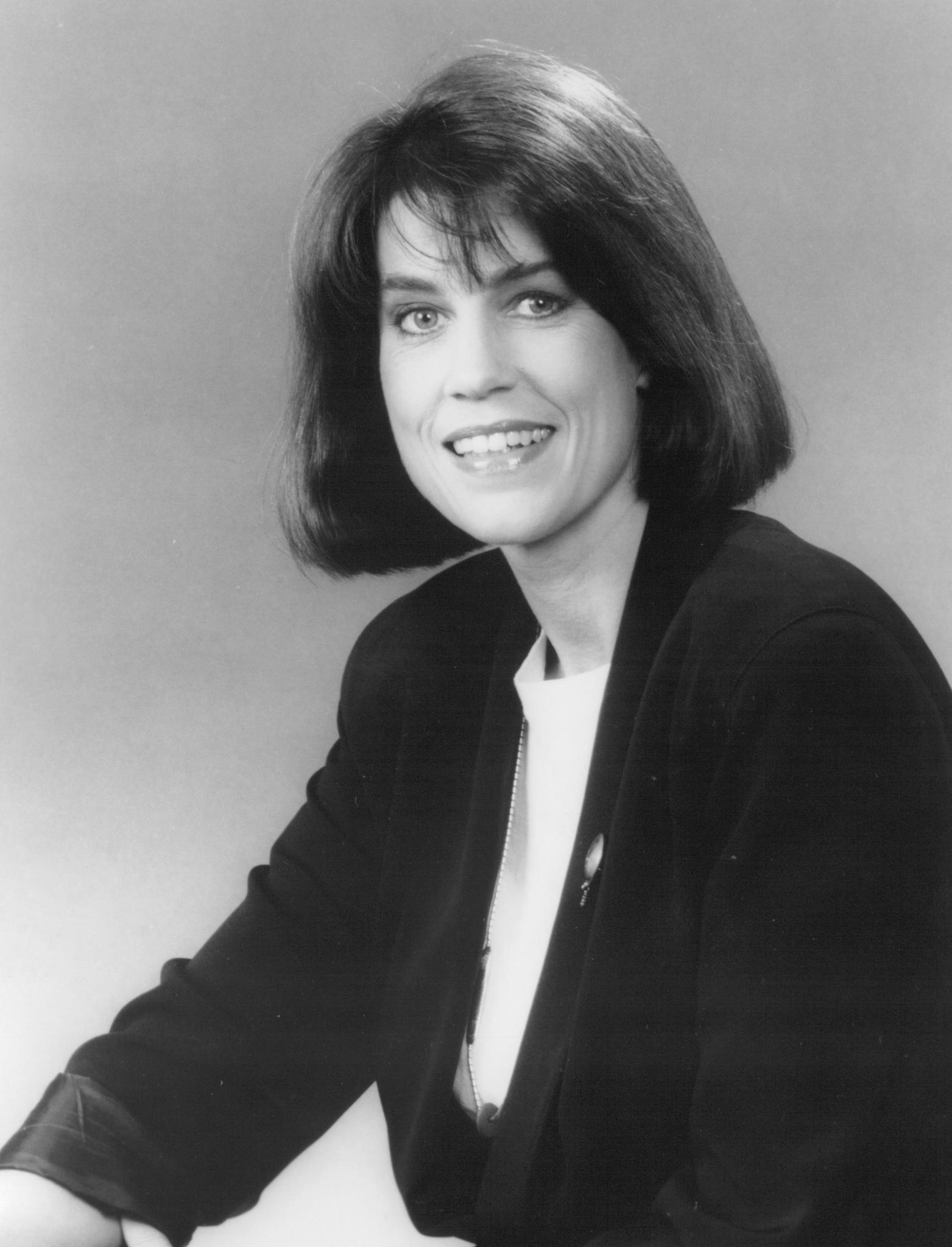 Molly Cheek image