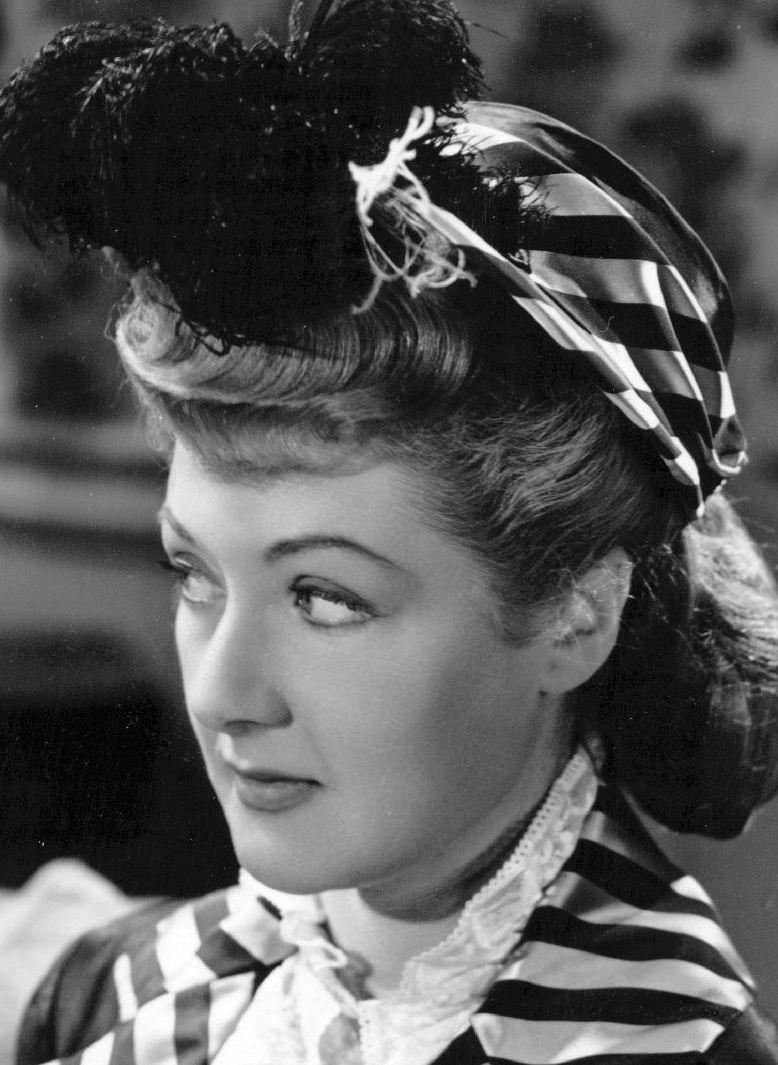 Helen Christie image