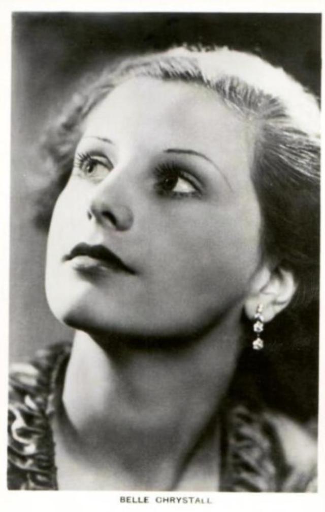 Belle Chrystall image