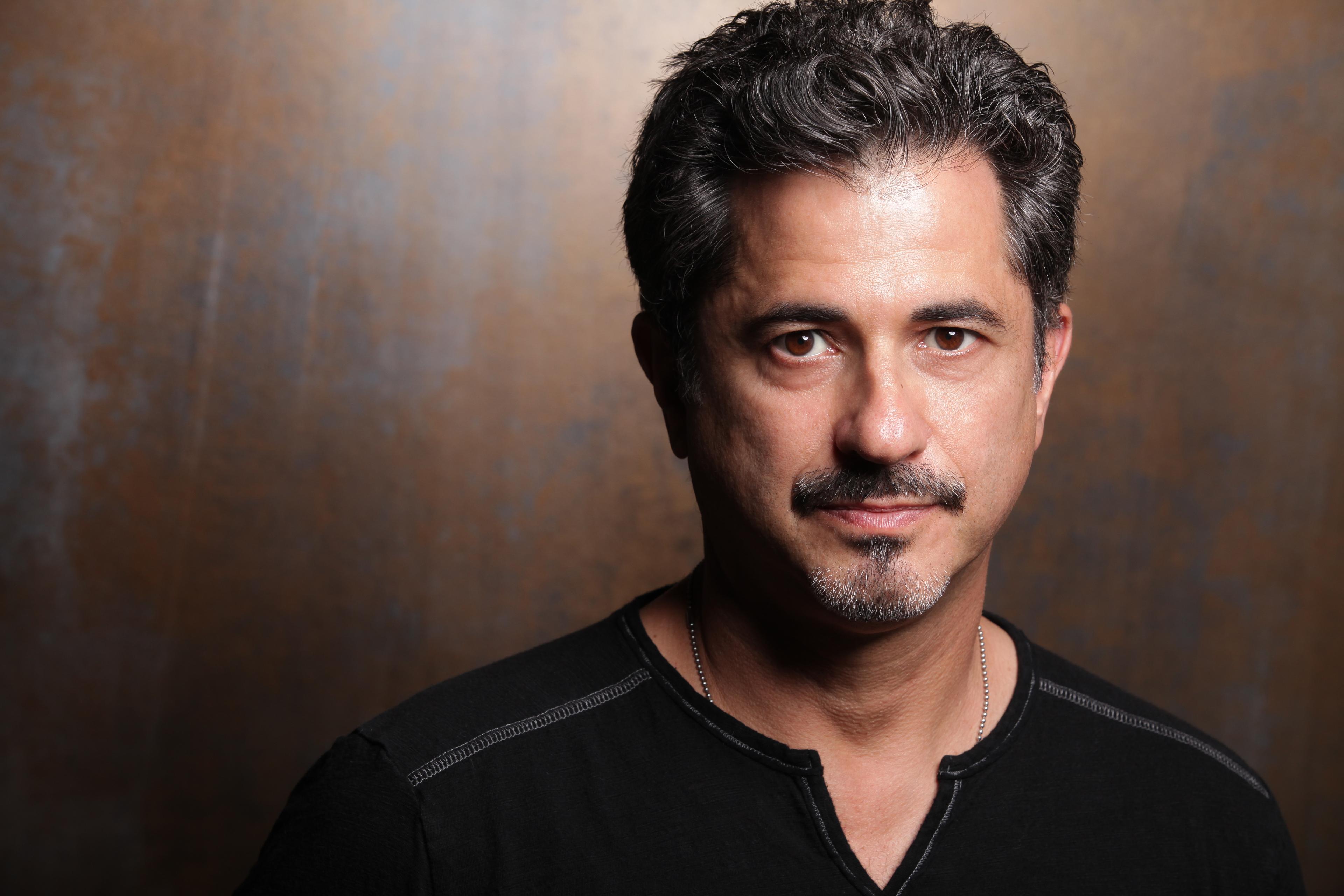 Robert Cicchini image