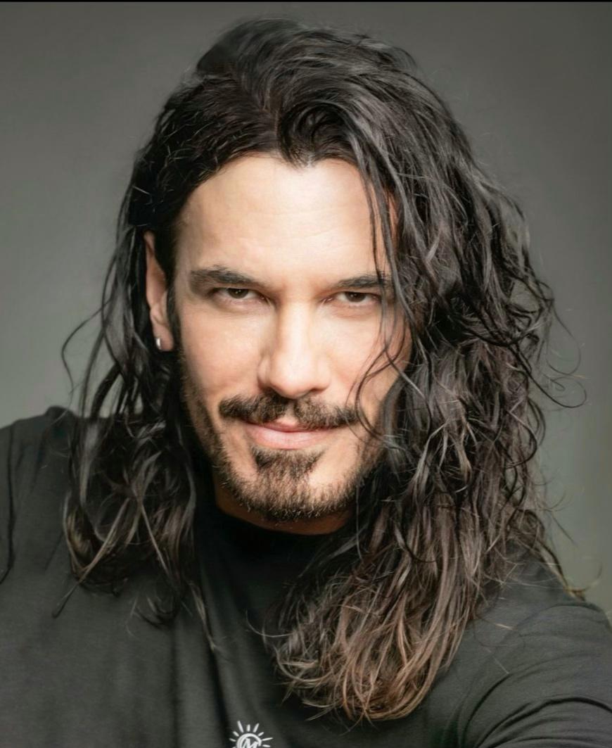 Mario Cimarro image