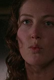 Emma Cleasby image