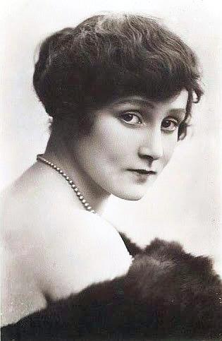 Fay Compton image