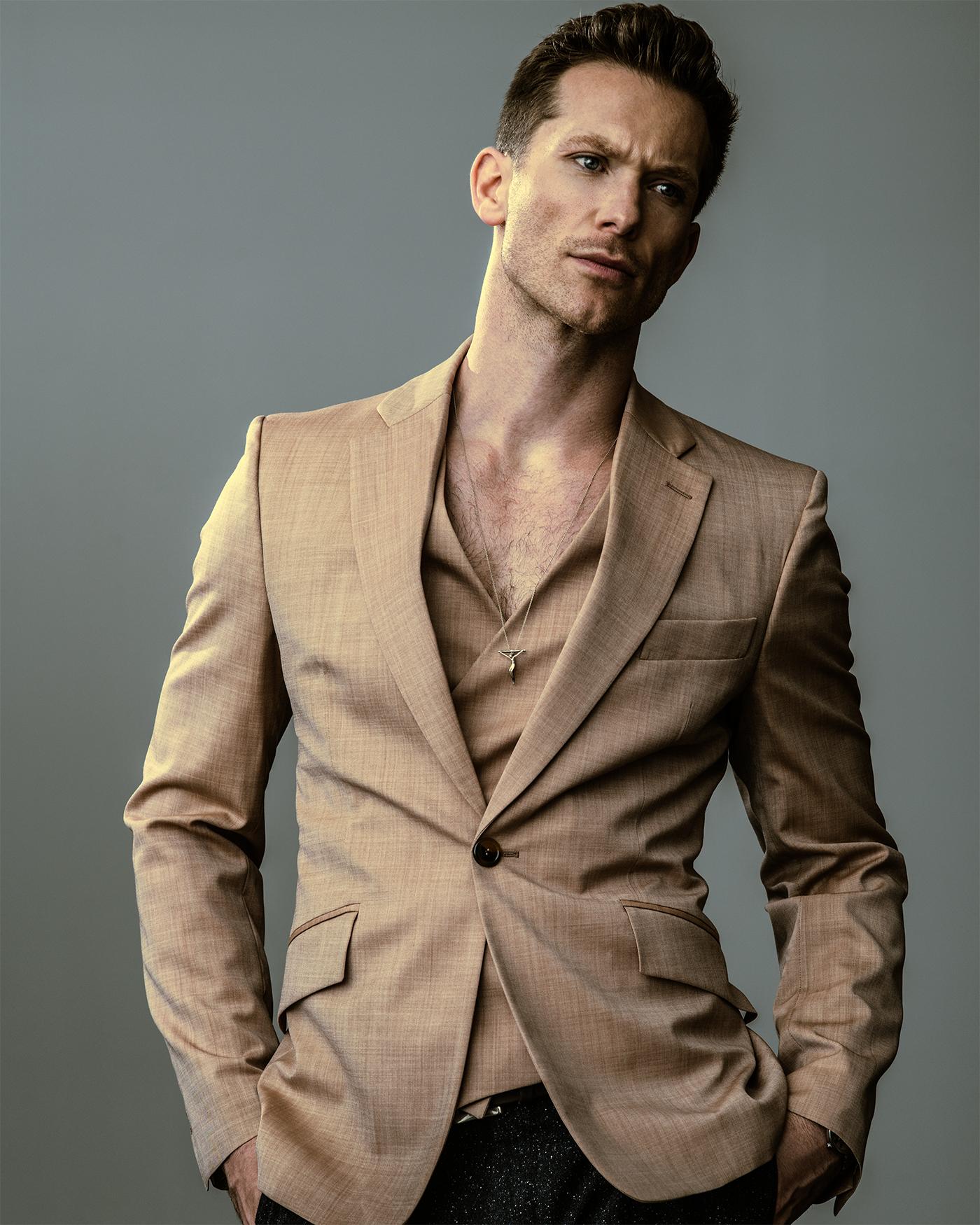Chad Connell image