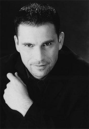 Joe Cook image