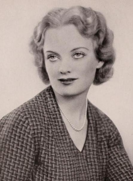 Carol Coombe image