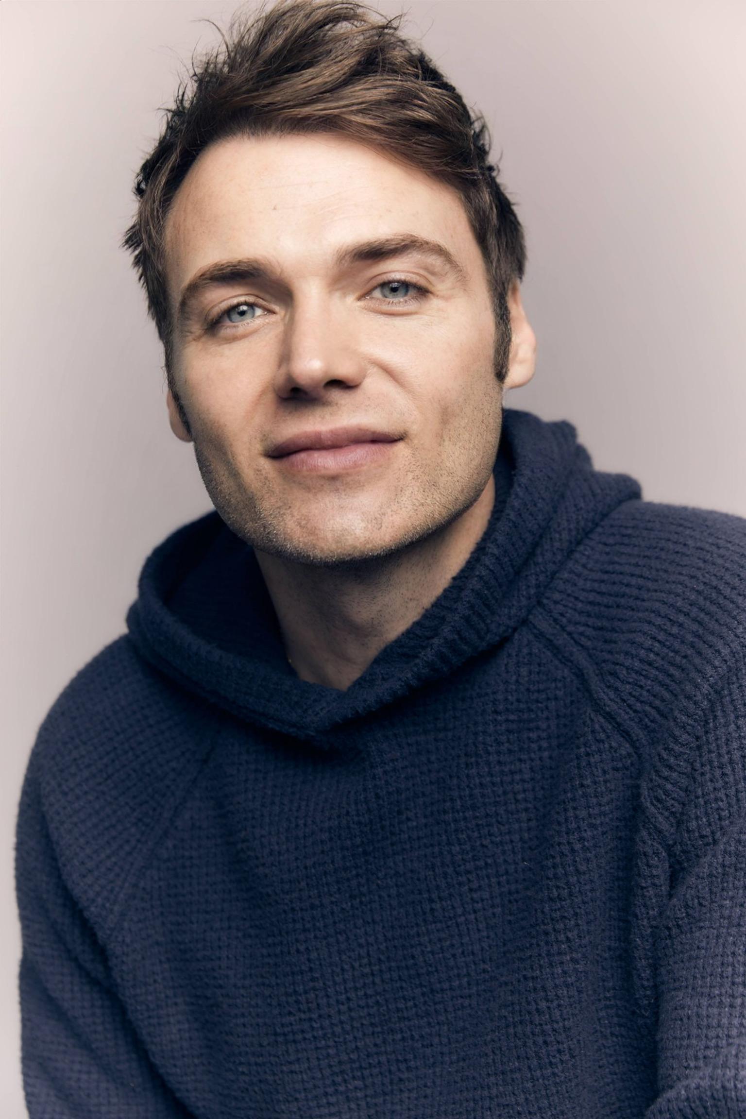 Seth Gabel image